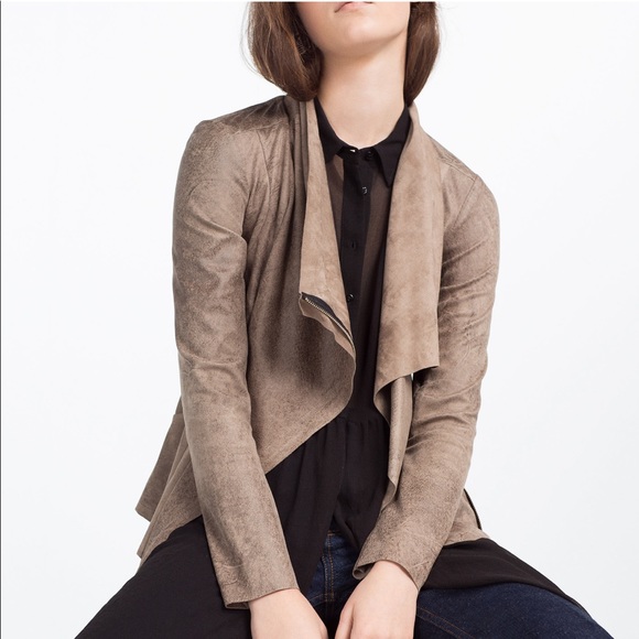Zara Jackets & Blazers - Zara Suede Jacket 🌿